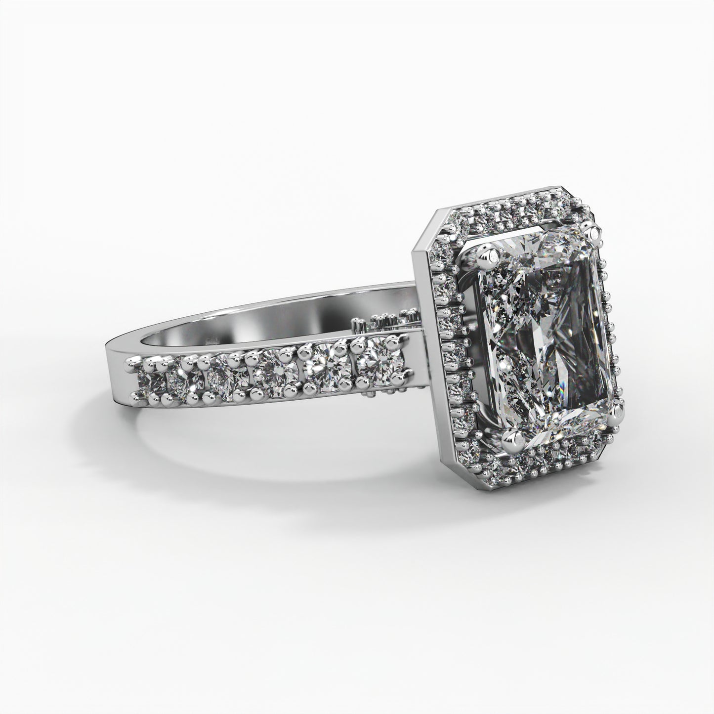 Radiant Diamond, Halo setting and Diamond Accents